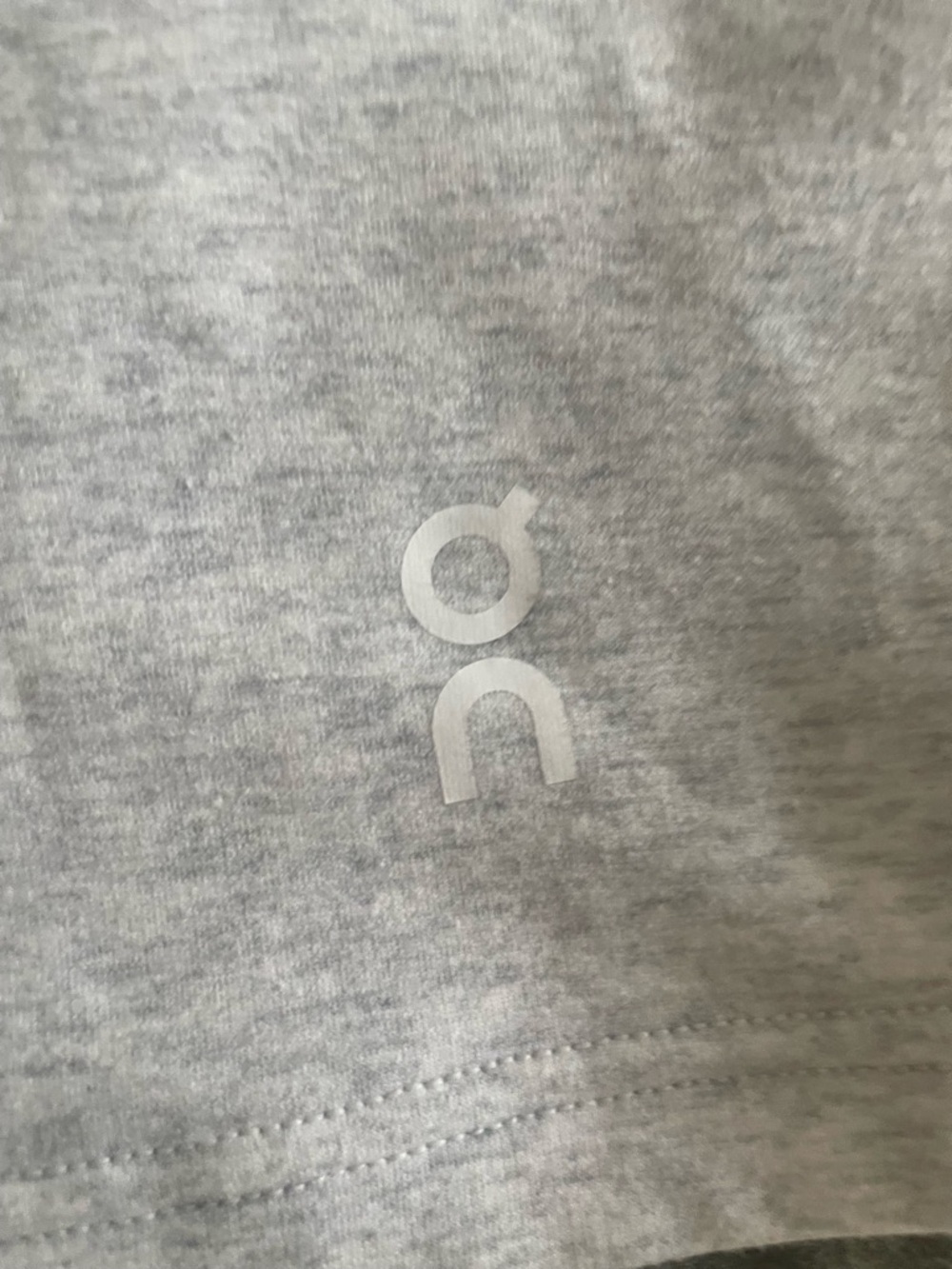 ON Light Gray Cropped Hoodie M - Picture 8 of 11